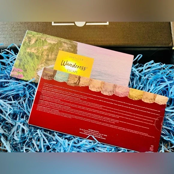 NIB Wander Beauty Wanderess Escape Eyeshadow Palette - Picture 2 of 13